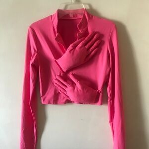 NWT Minimalist Hand Print Top. Pink. Small
